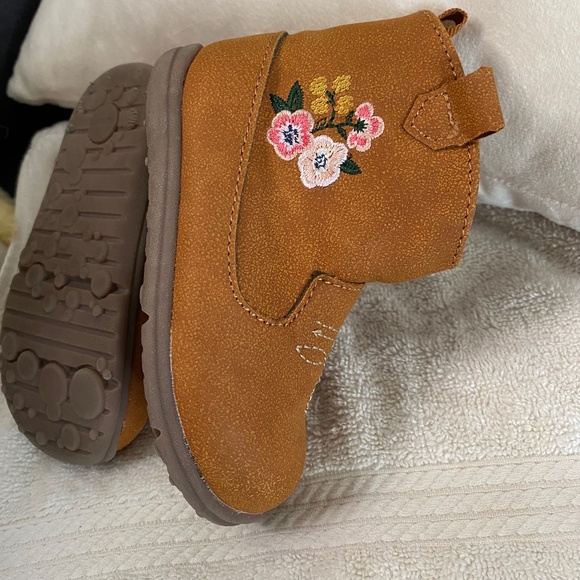 Carter’s Baby Western Style Embroidered Floral Walking Boots - Picture 2 of 16